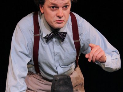 Dylan Thomas: Clown in the Moon