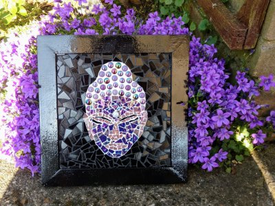 Outdoor Mosaic Design @ Nude Tin Can Art Gallery 11th Oct