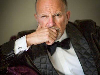 Genius by Simon Evans at Holmfirth Arts festival 2019