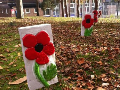 NHT School sculpture to commemorate WW1