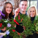 Make merry, make wreaths!