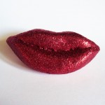 Lips Brooch