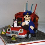 Postman Pat Cake